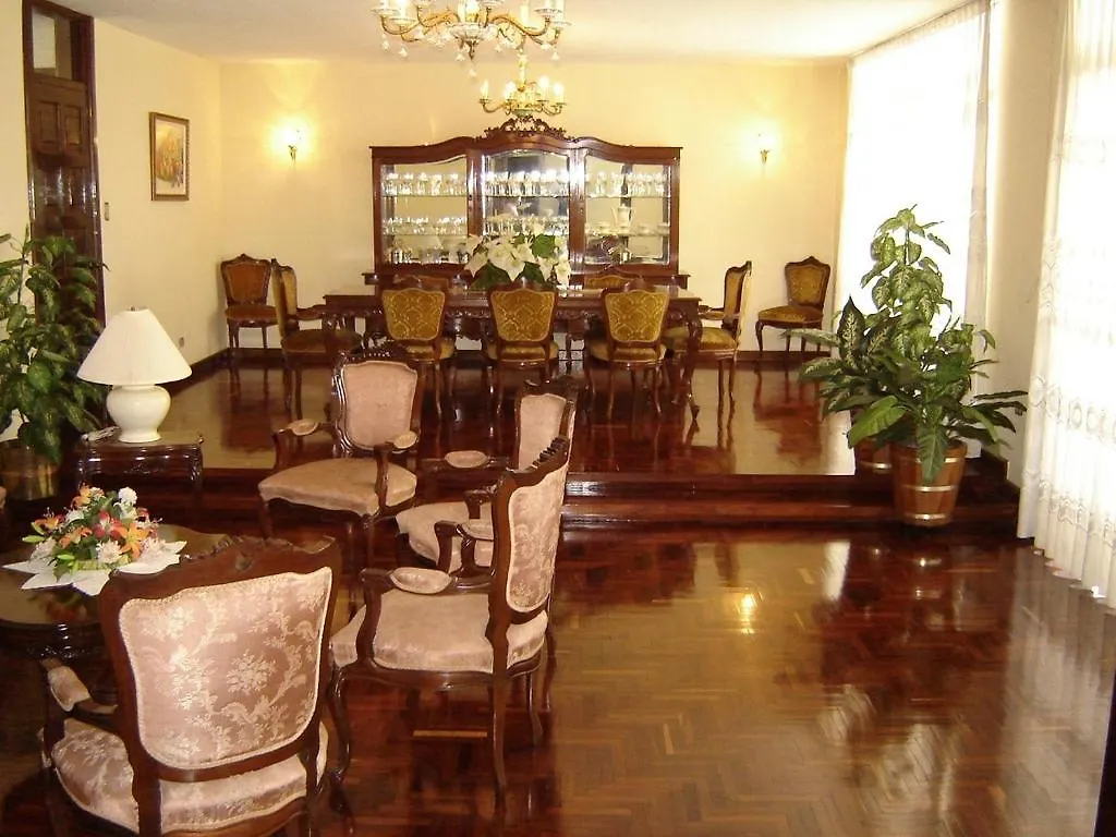Hotel Cantabria location